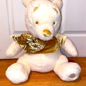 Disney Store 18" Winnie the Pooh Holiday Christmas Cream Gold Plush
